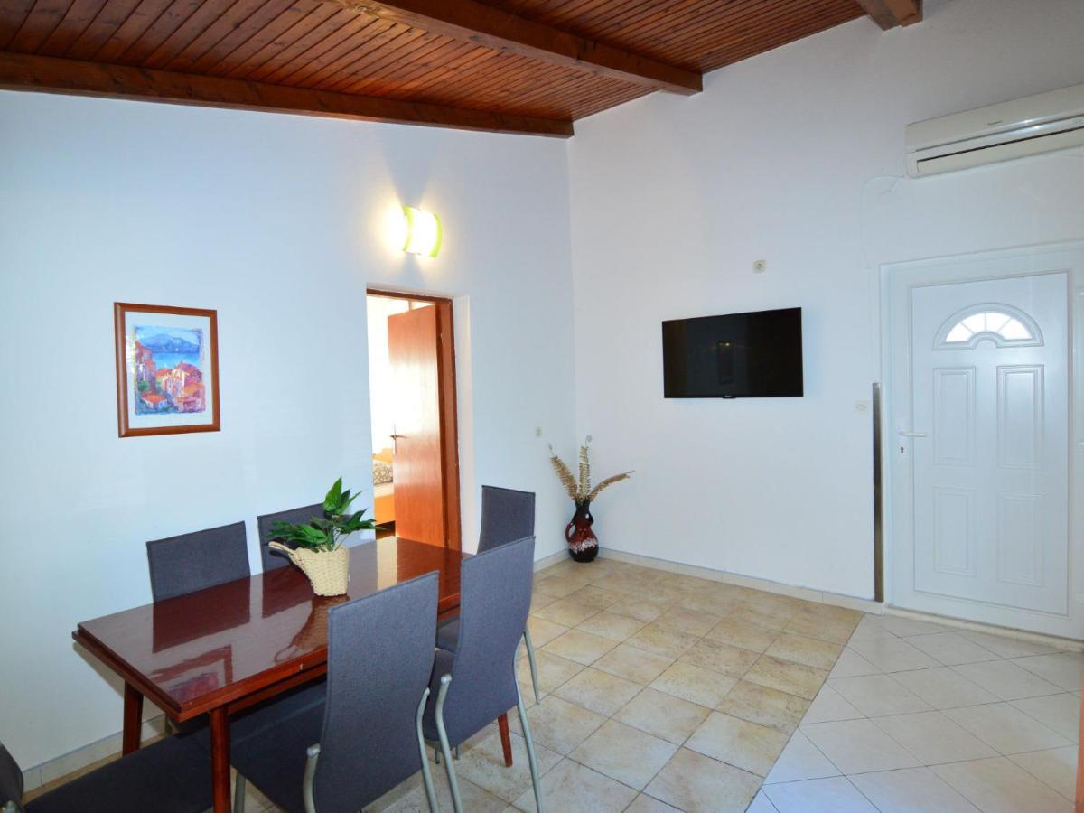 Zečevo Holiday Home Camp Marko - Roz338 By Interhome מראה חיצוני תמונה