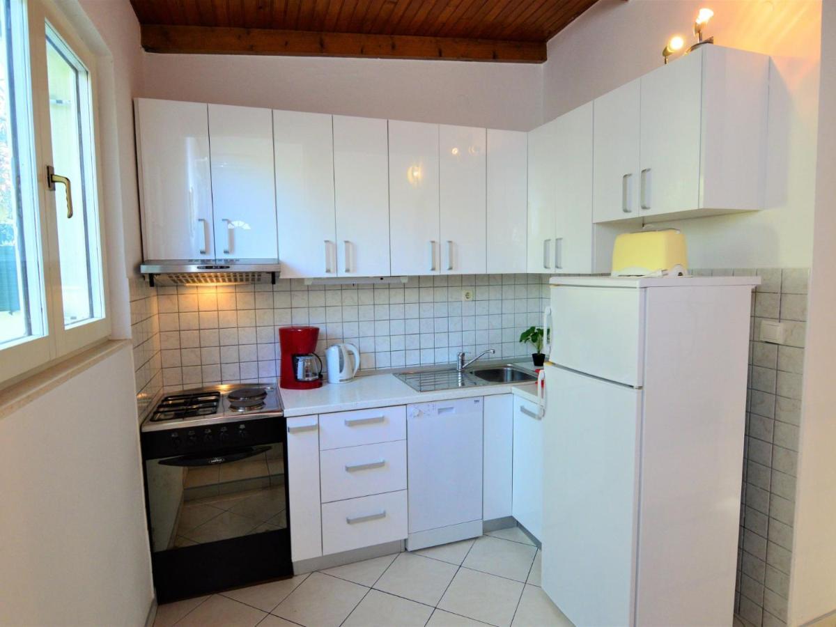 Zečevo Holiday Home Camp Marko - Roz338 By Interhome מראה חיצוני תמונה